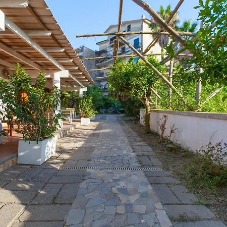 Double Luxury In Con Terrazzo Privato Guest house